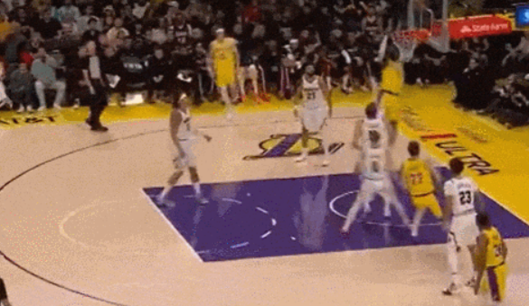 爱游戏热门手游免费下载-绝杀！湖人干翻掘金！41岁詹姆斯史诗级救球